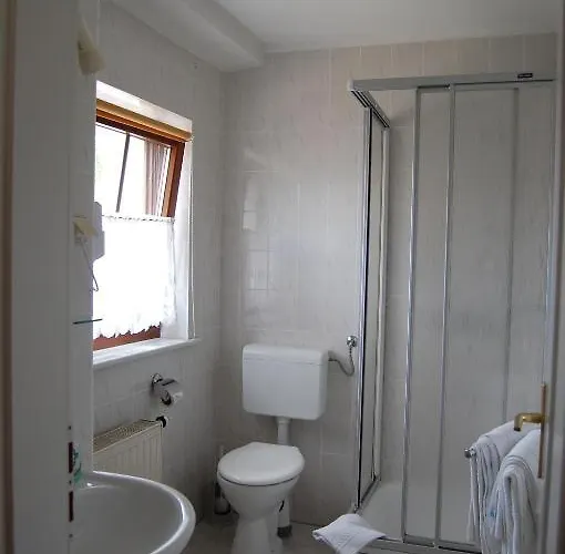 Guest house Zum Nussbaum 3*