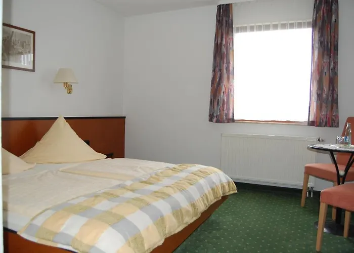 Zum Nussbaum Гостевой дом 3*